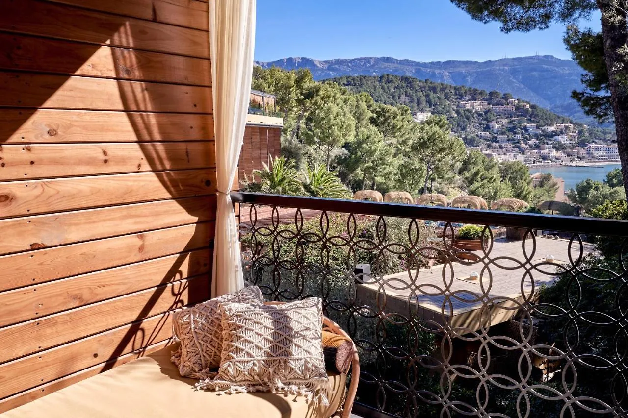 비키니 아일랜드 앤 마운틴 포트 데 소예르 호텔 Puerto de Sóller